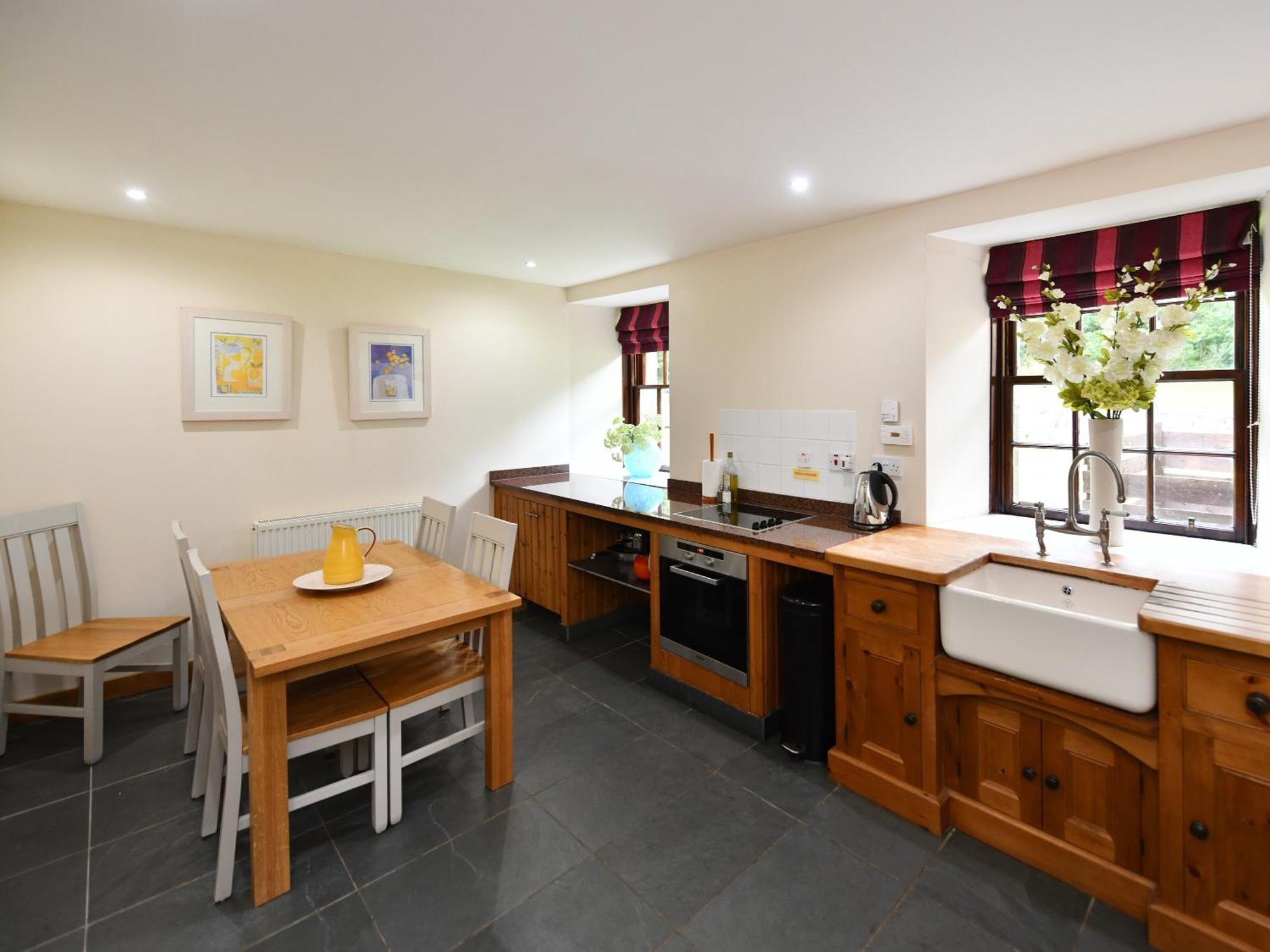 Cloncaird Castle Estate Cottages Maybole Стая снимка