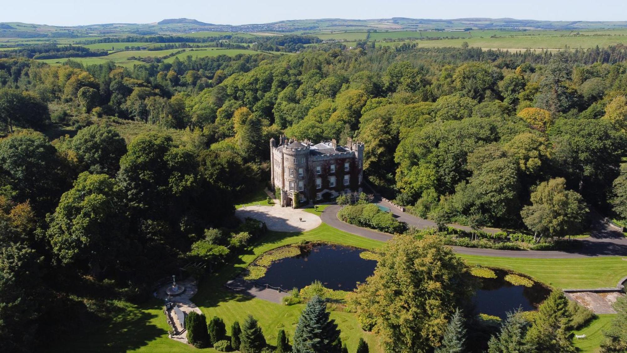 Cloncaird Castle Estate Cottages Maybole Екстериор снимка