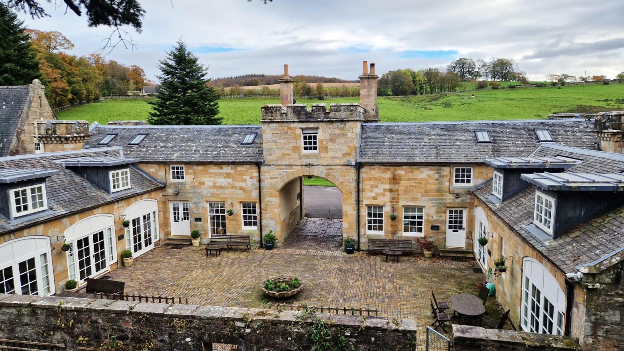 Cloncaird Castle Estate Cottages Maybole Екстериор снимка