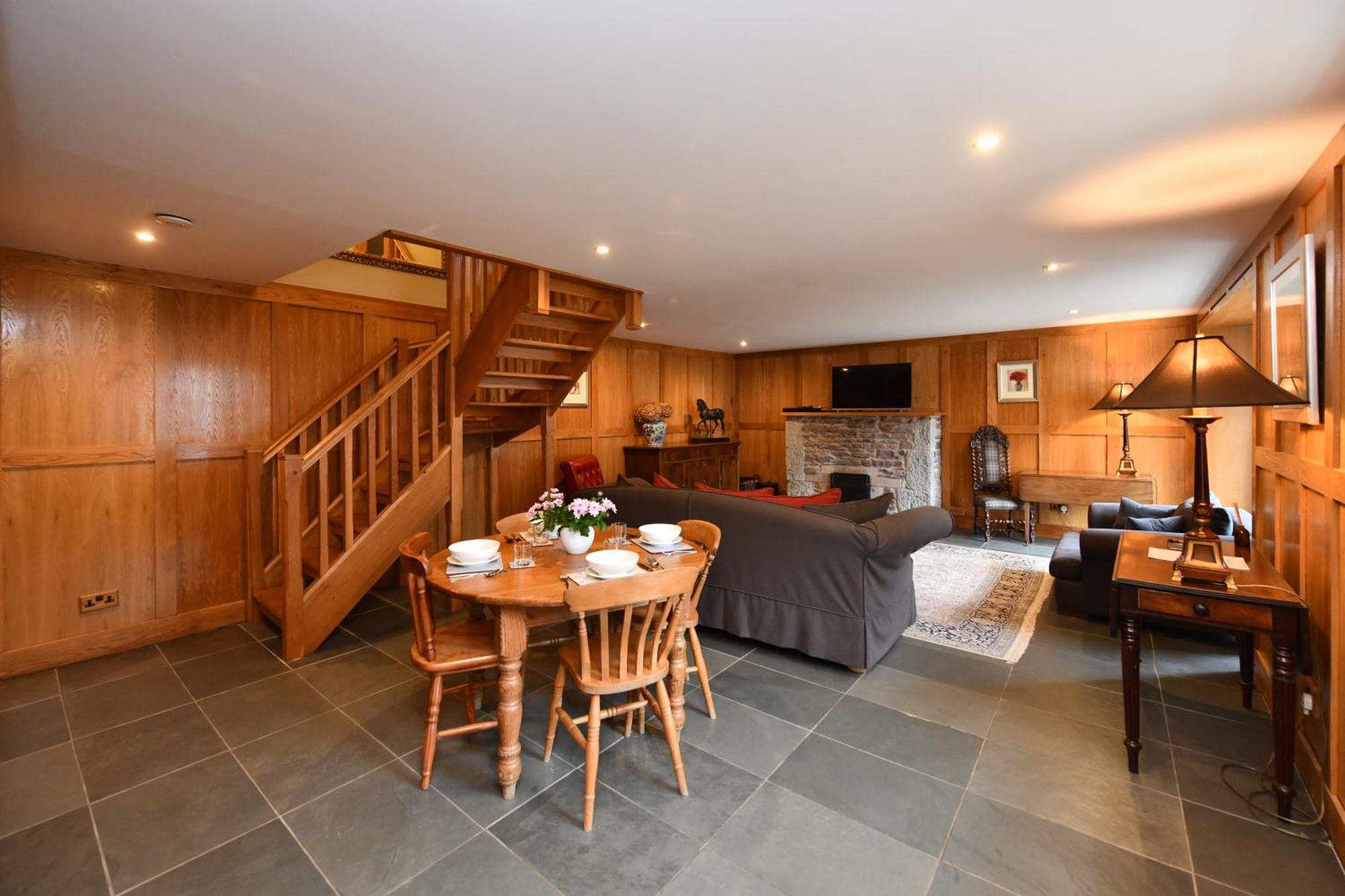Cloncaird Castle Estate Cottages Maybole Екстериор снимка